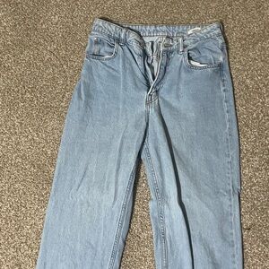 Briefly worn blue  90s style wide leg jeans size 4 (us)